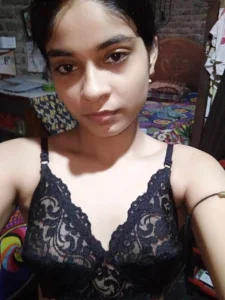 Desi Cute Village Girl Hot Nude Photos